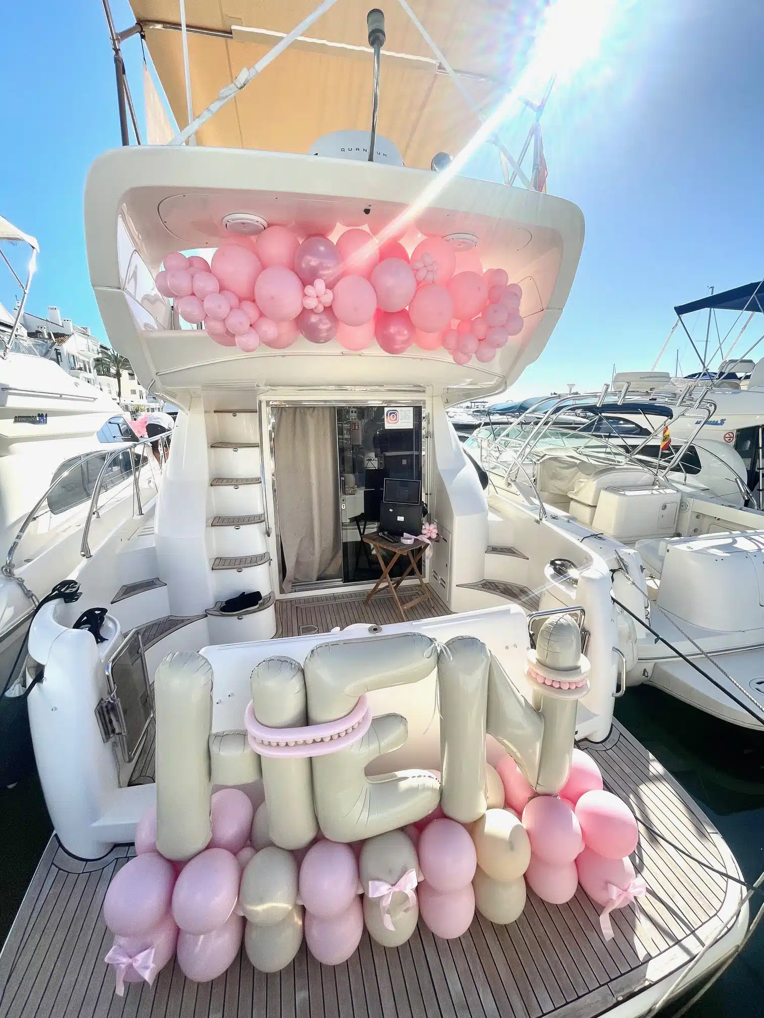 Karaoke Boat Marbella for hen parties 2026