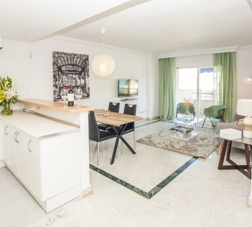 Central Puerto Banus Apartment IV (2 Bedrooms)