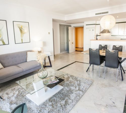 Central Puerto Banus Apartment IV (2 Bedrooms)
